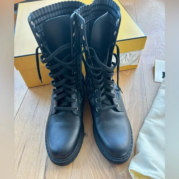Fendi FF Rockoko Biker Boots - Picture 5 of 5